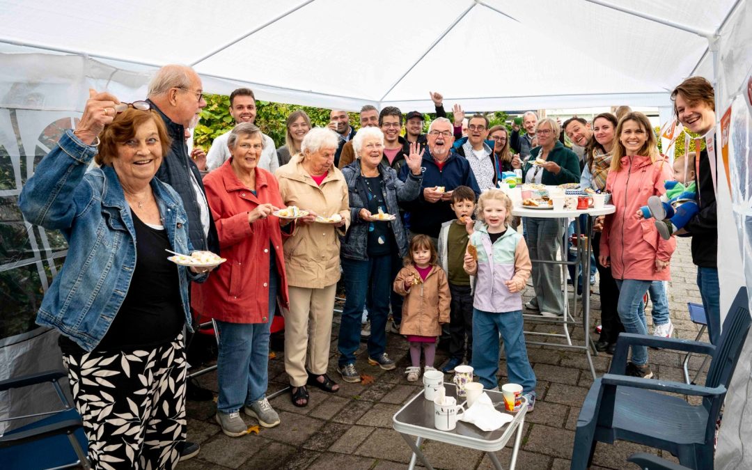 Lokaal Apeldoorn viert Burendag met inwoners van de gemeente